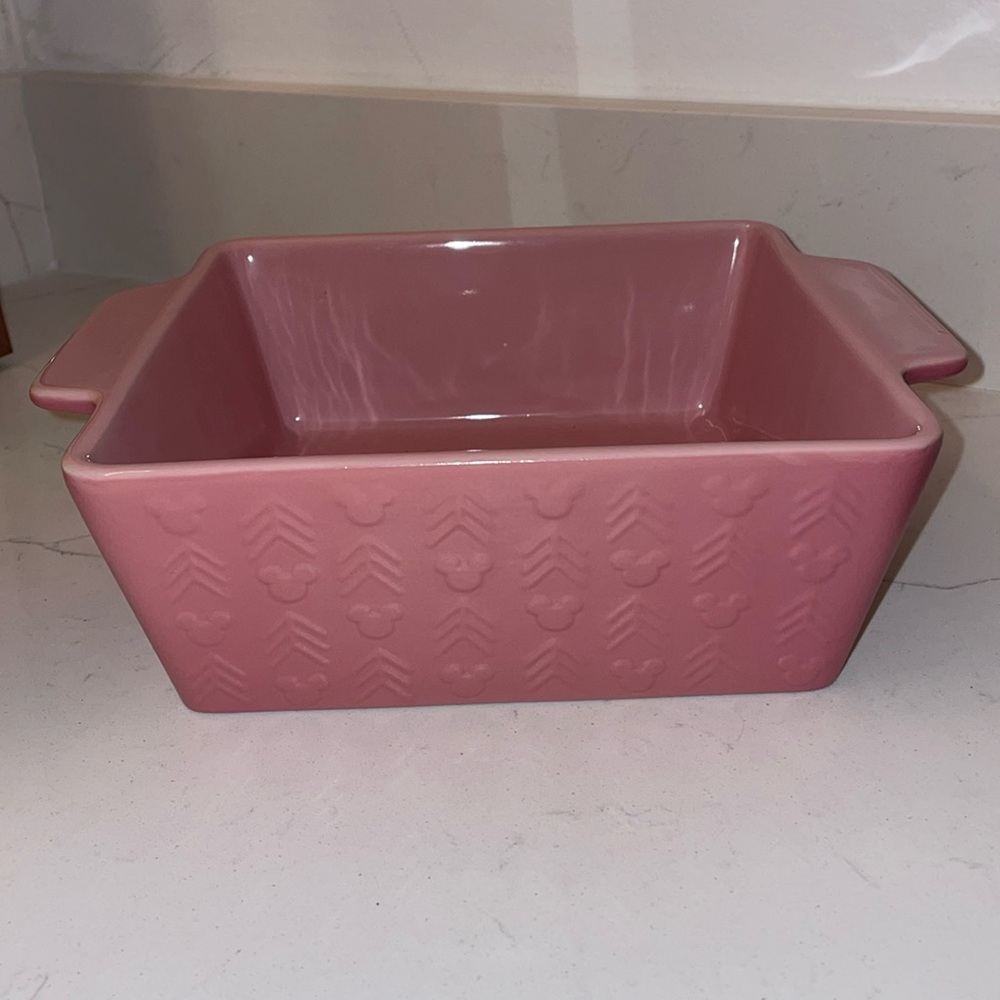 Disney Parks pink Mickey casserole ceramic dish new. Bakeware